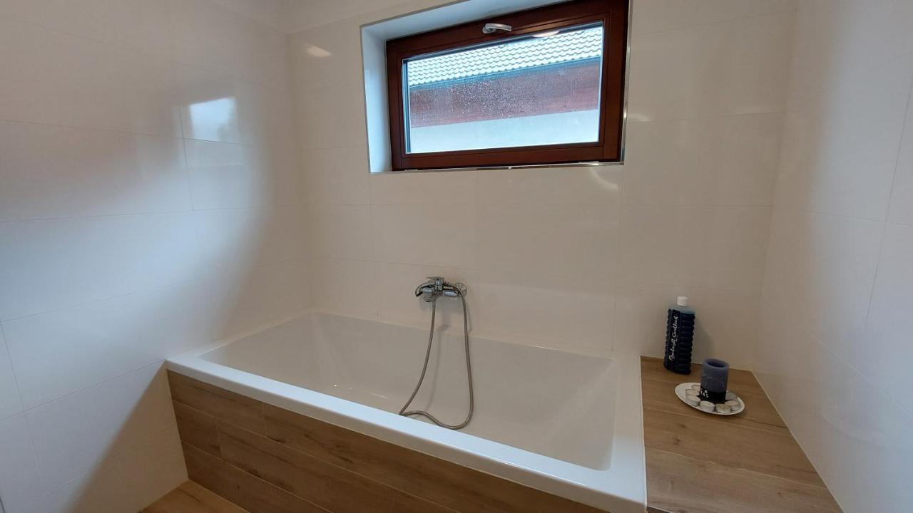 Apartmány Jura Nová Pec Exterior foto